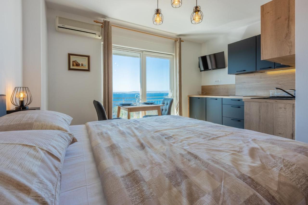 Apartments Domino R 드라말리 외부 사진